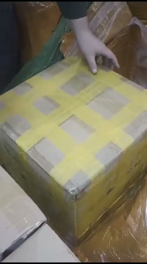 Видео-отзыв клиента Виталий М. о доставке из Китая